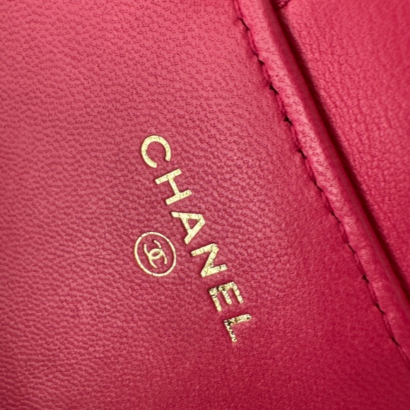 CHANEL Lambskin Quited CC Classic Flap Long Wallet Pink - Picture 3 of 15